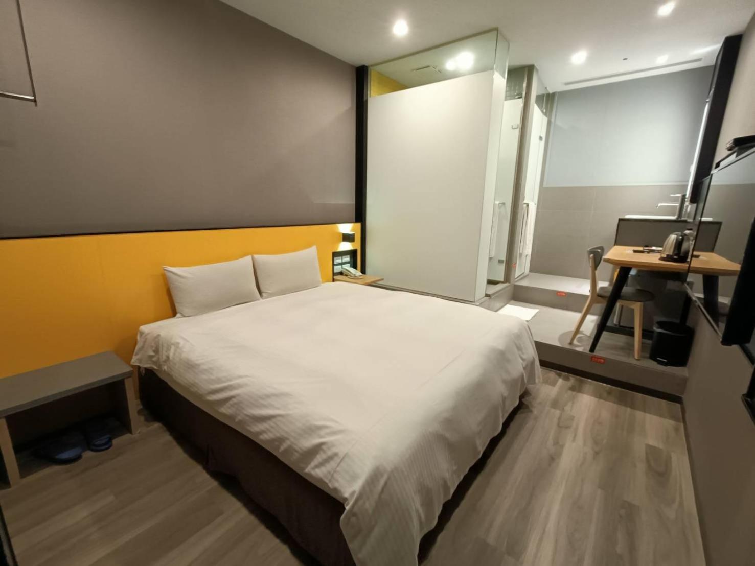 Hotel Walker-Taoyuan Esterno foto